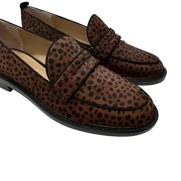 Ann Taylor Brown and Black Flats with Leopard Print - Picture 2 of 11